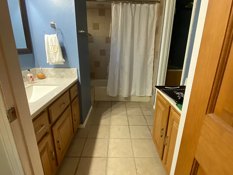 524 Oakwood Pl NE — Photo 26