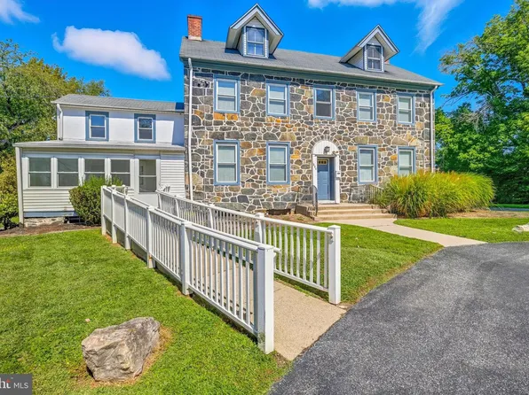 1834 Meetinghouse Rd #1458, Marcus Hook, PA 19061