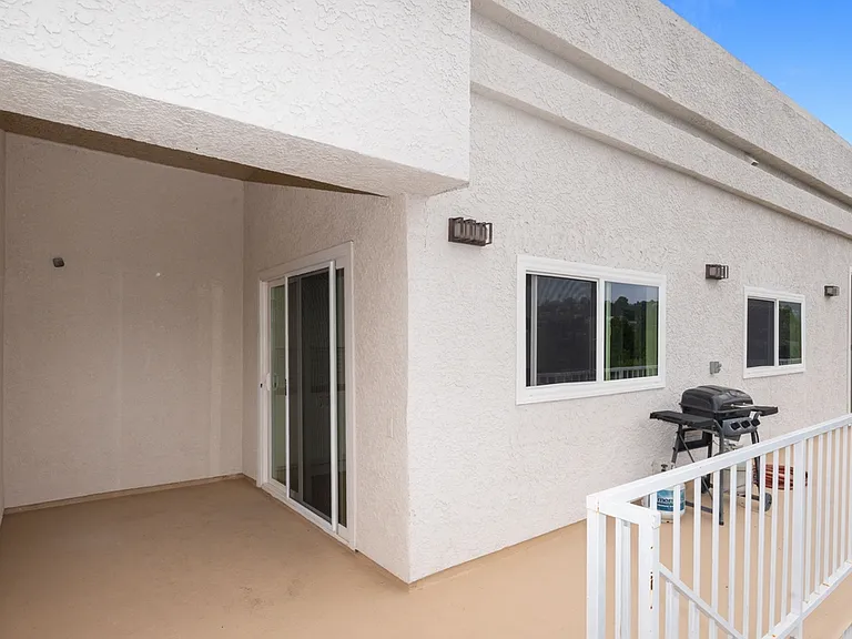 5035 Escobedo Dr #1 — Photo 43