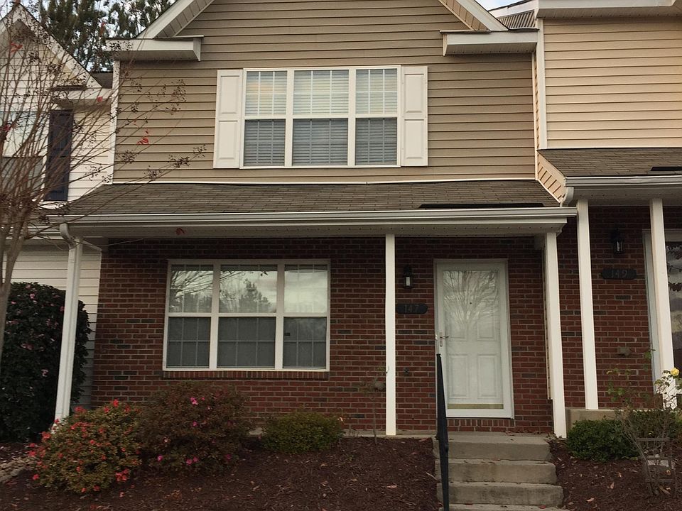 1st image of 147 Delargy Cir