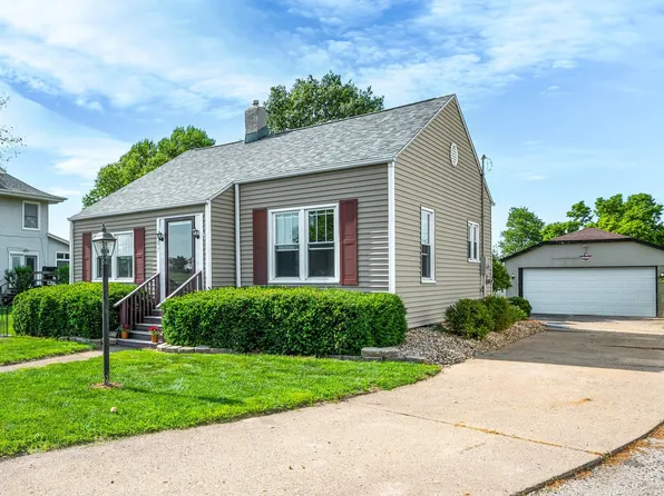 207 W Franklin St, Carlock, IL 61725