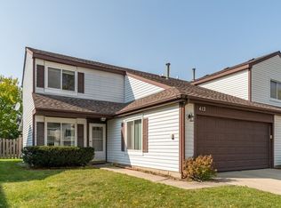 412 Woodbury Rd, Buffalo Grove, IL 60089