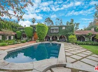 10472 Revuelta Way, Los Angeles, CA 90077