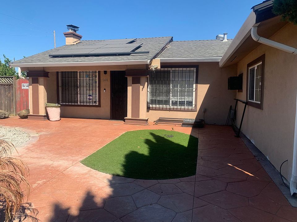 1st image of 501 Nokomis Dr