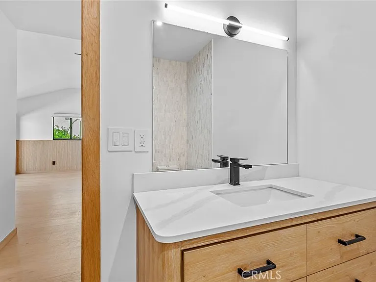 514 W Washington Blvd — Photo 16