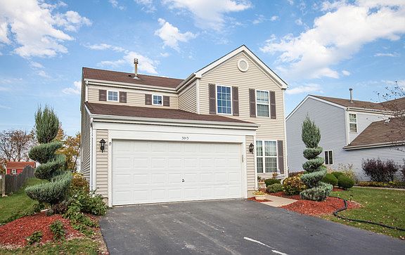 2nd image of 3013 Bloomfield Dr