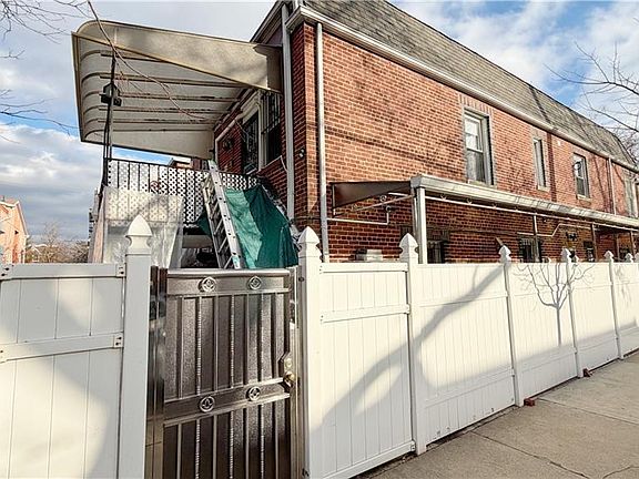 3rd image of 2601 Avenue X