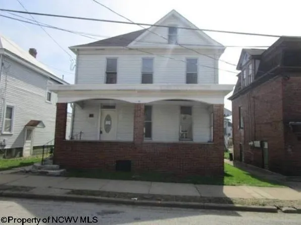 1405 Center St, Moundsville, WV 26041