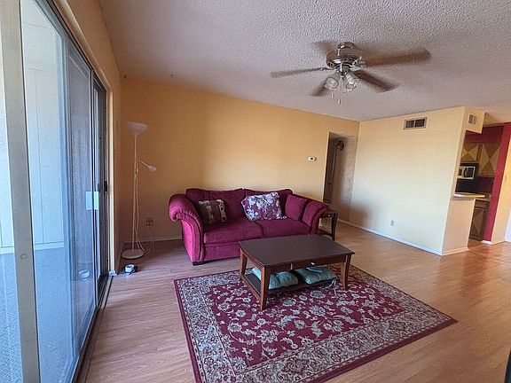 4th image of 1819 Babcock Rd #410-D