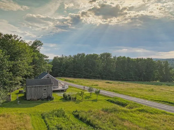370 Carroll Road, Union, ME 04862