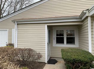 201 Cabot Ct S, Saint James, NY 11780