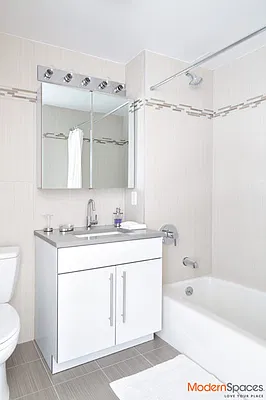 Rented by Modern Spaces | media 4