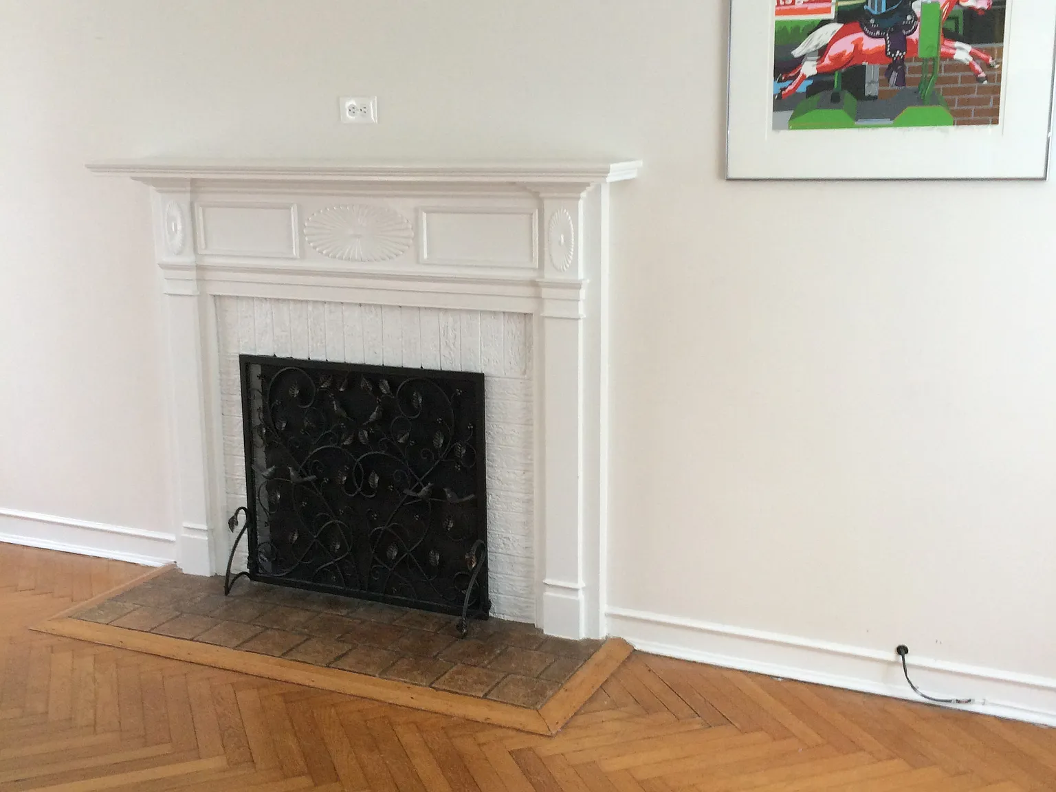 2 bed, 1200 sqft, $3,500 — Photo 2