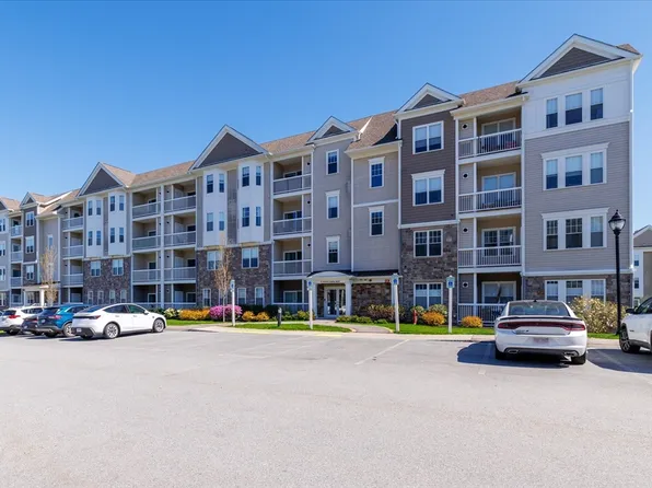 11 Peters Farm Way #310, Westborough, MA 01581