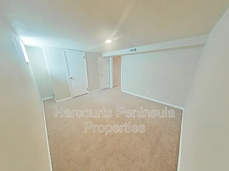 1011 Rainier Ave — Photo 13