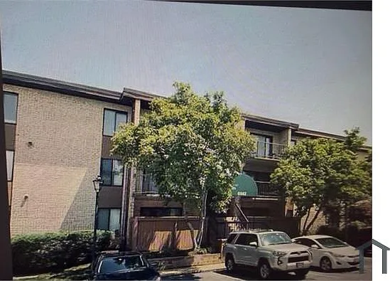 6982 Hanover Pkwy — Photo 10