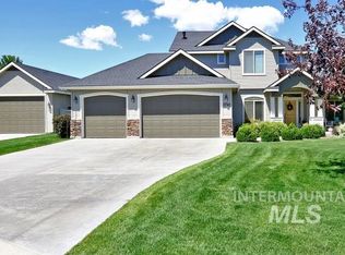 1710 N Willow Gln, Star, ID 83669