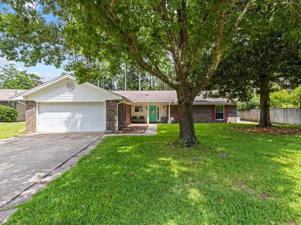 935 Rue De Palms Dr, Niceville, FL 32578