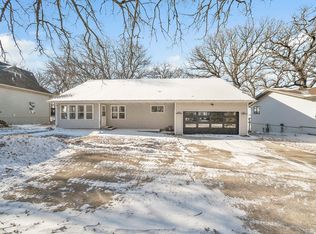 870 252nd Ave, Orleans, IA 51360