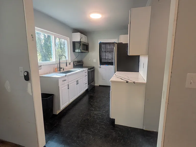 258 Burnt Mill Rd — Photo 5