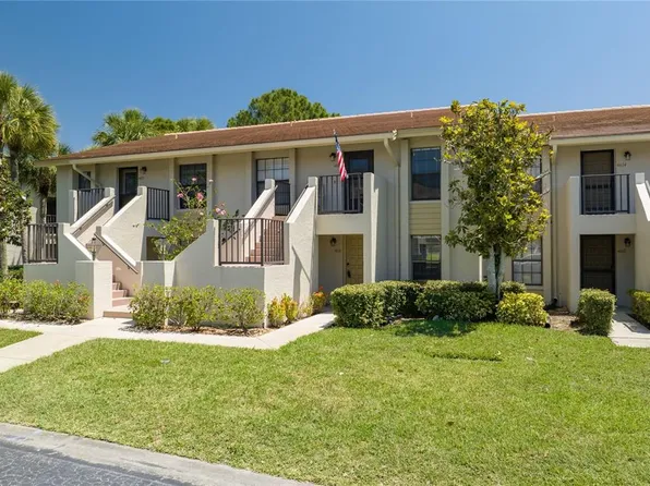 4616 Weybridge #19, Sarasota, FL 34235