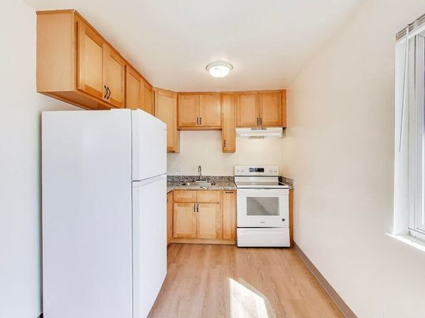 5677 Hoffman Ct #4