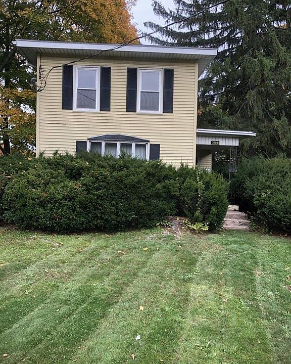 1st image of 3106 Main St