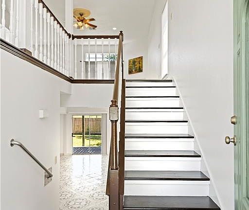 5th image of 13110 Maple Wood Dr