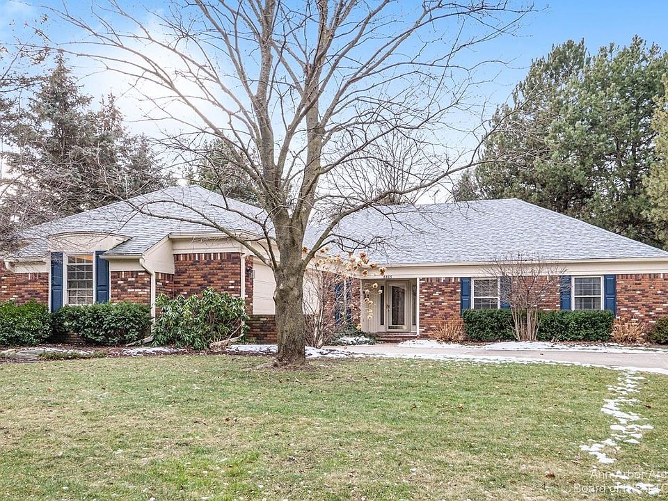 1st image of 8865 Northampton Dr