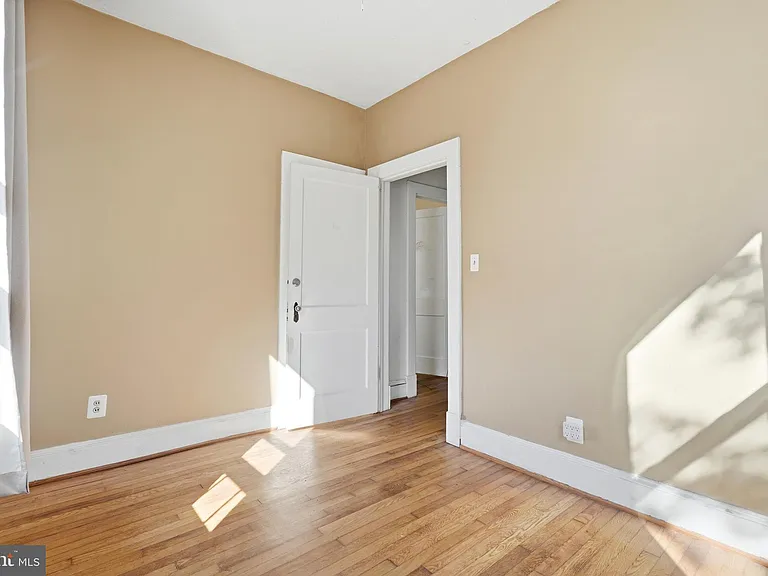 605 Ethan Allen Ave — Photo 16