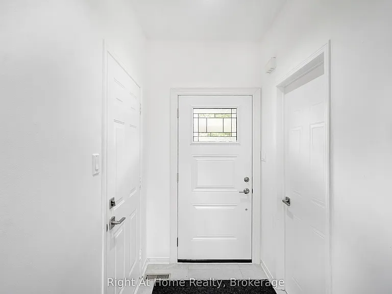 5223 Fairford Cres #51 — Photo 4