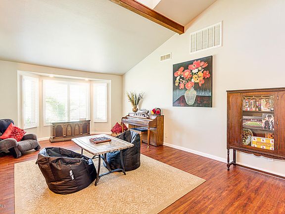 5th image of 2507 E Campbell Ave