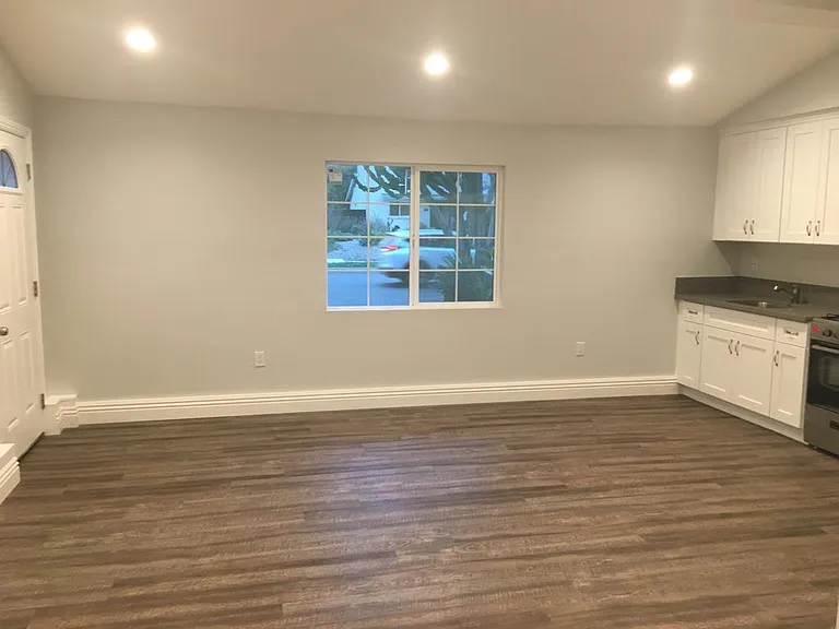 12762 Meadowlark Ave #STUDIO — Photo 6