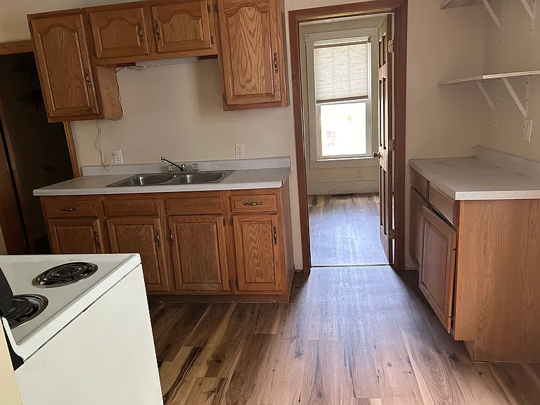 716 Menomonie St — Photo 7