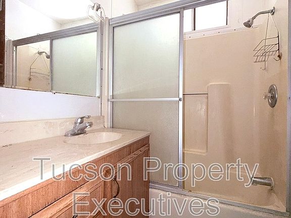 5th image of 4580 E Rex St #B