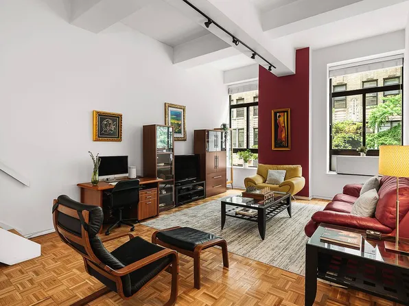 310 E 46th St APT 3N, New York, NY 10017