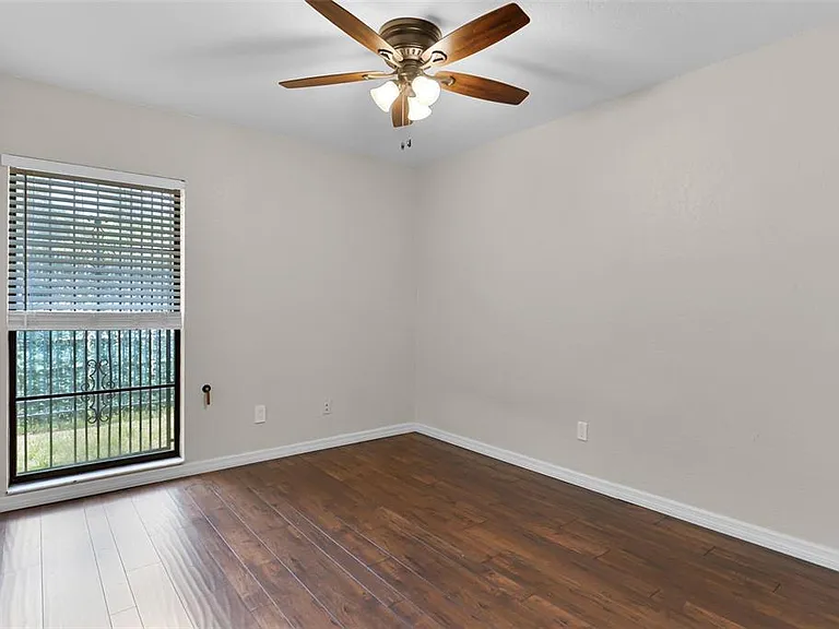 8208 La Serena Dr — Photo 14
