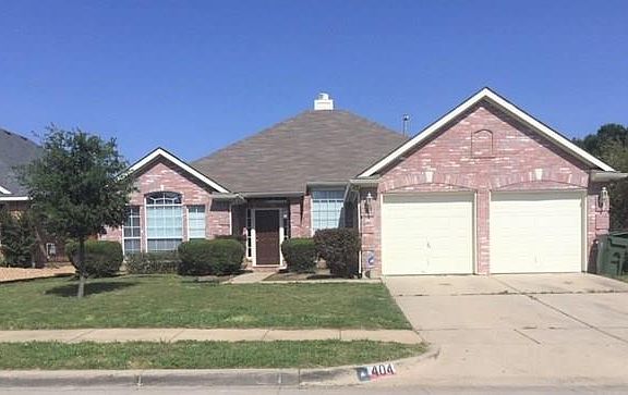 3rd image of 404 Watertown Ln