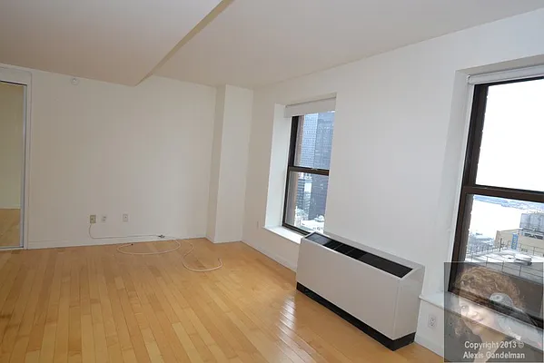 Rented by New York Residence | media 17