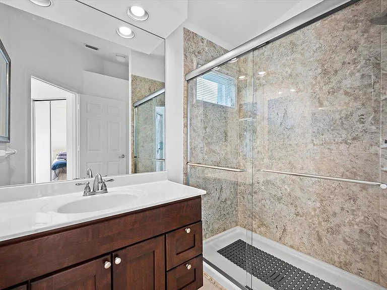 6397 Garrett St — Photo 15