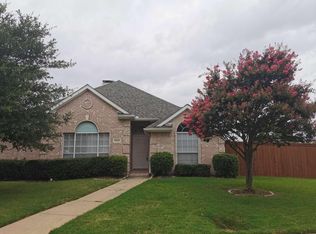 9300 Vista Cir, Irving, TX 75063