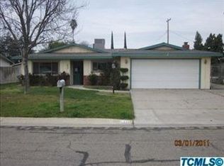 1436 E Dorothea Ave, Visalia, CA 93292