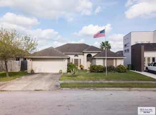 2714 Woodside Dr, Brownsville, TX 78526