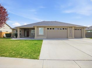4702 Cathedral Dr, Pasco, WA