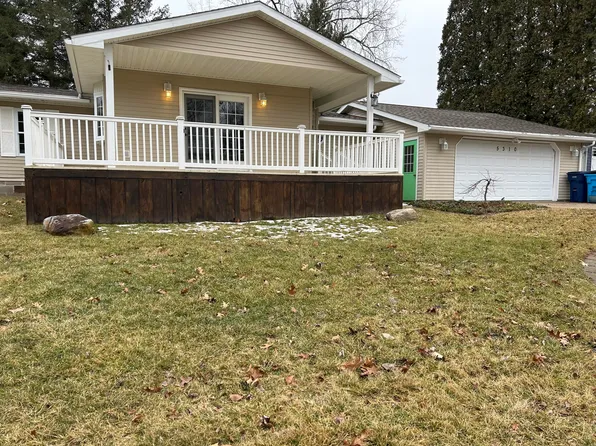 5310 Elizabeth Dr, Colon, MI 49040