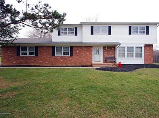 9 Sargent Rd, Freehold, NJ 07728