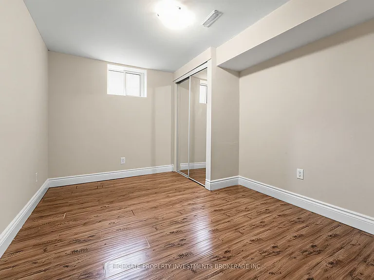 36 Reigate Ave #BASEMENT — Photo 14