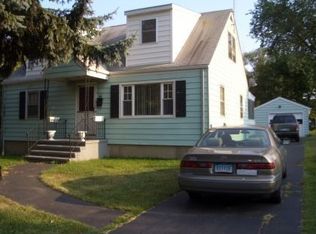 261 Old Town Rd, Bridgeport, CT 06606