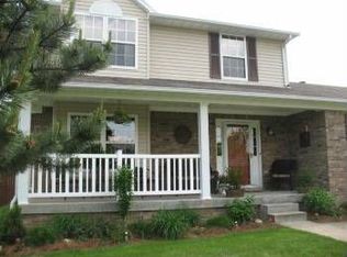 10 000 Spruce Grove Dr, Louisville, KY 40299