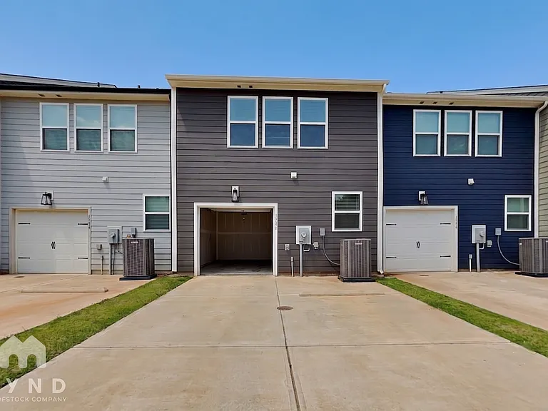1546 Cedar Tree Dr — Photo 18
